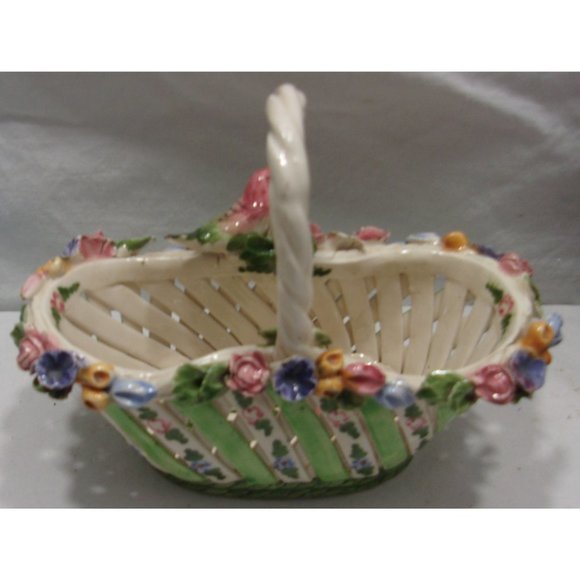VTG Capodimonte Porcelain Bird Basket Flowers w/ Handle Spring / Easter 5 1/2" - Picture 3 of 10